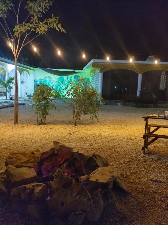 Hotel Villa Gabriela - Restaurant, Bikes ,Lands Tours Celestun Exterior foto
