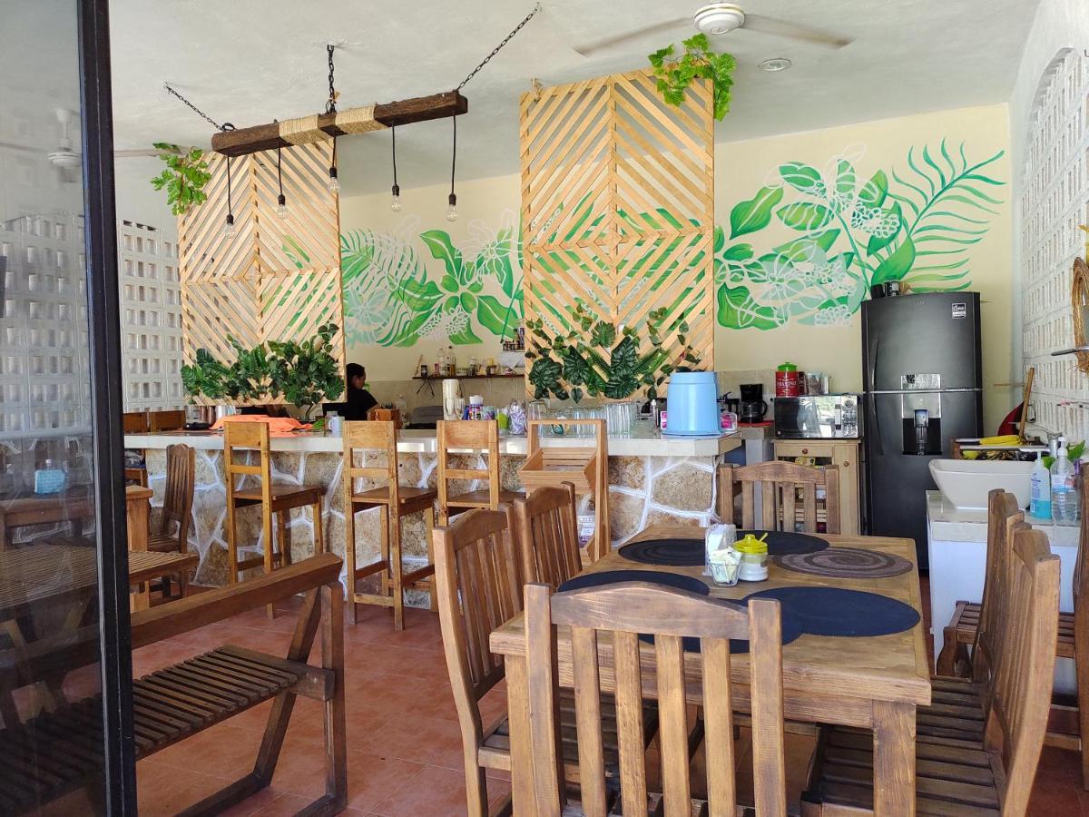 Hotel Villa Gabriela - Restaurant, Bikes ,Lands Tours Celestun Exterior foto